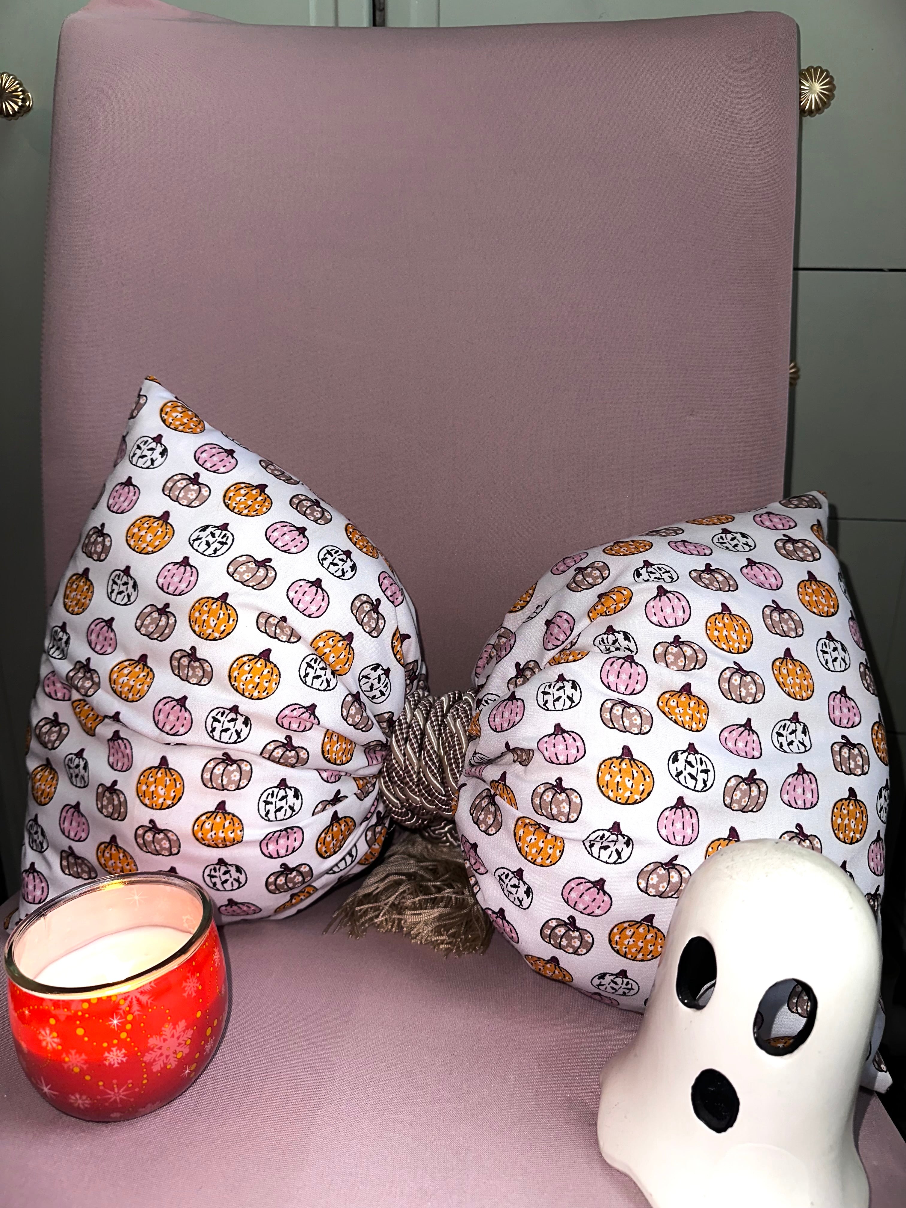 Pumpkin Patch - Bow Shaped Pillow